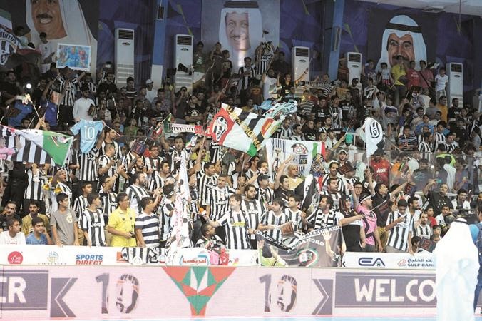 جماهير كبيرة من اليوفي حضرت
