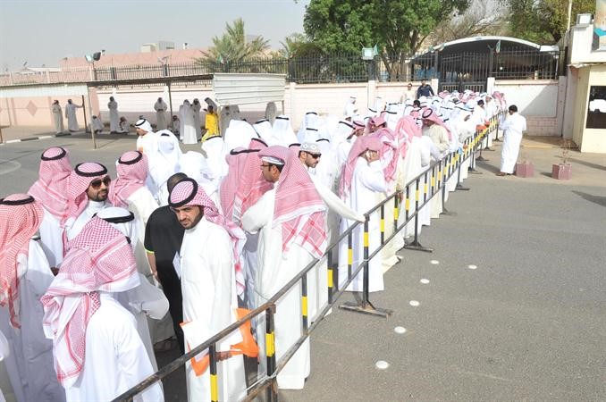 اقبال شبابي غير مسبوق

