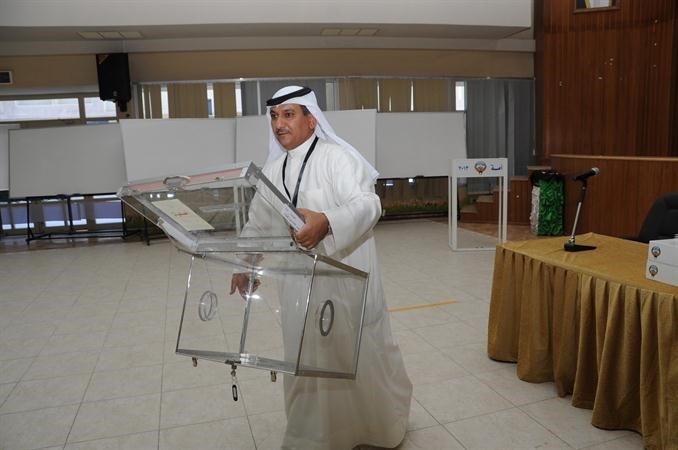 التاكد من سلامة الصندوق قبل التصويت