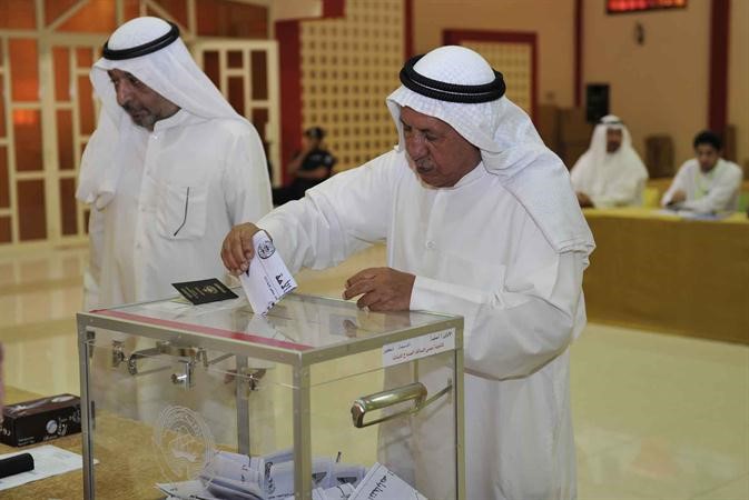 اختيار الافضل لمصلحة الكويت