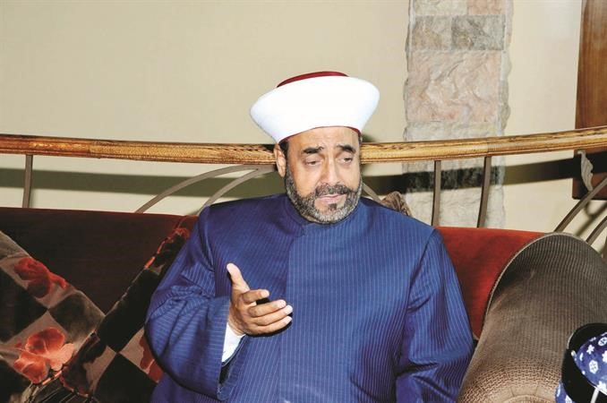 الشيخ خلدون عريمط متحدثا خلال اللقاء ﻿