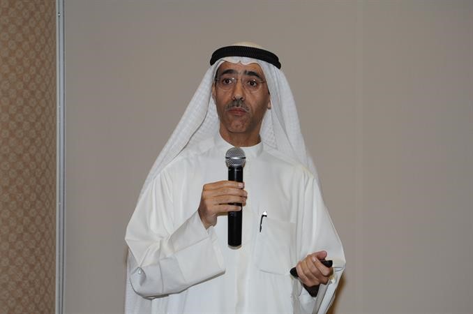 نايف البزيع