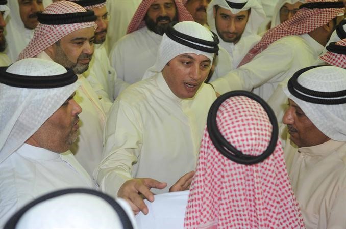 محبو عسكر العنزي يهنئون
