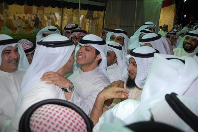 اهالي الرابعة يحتشدون لتهنئة ماجد موسى
﻿