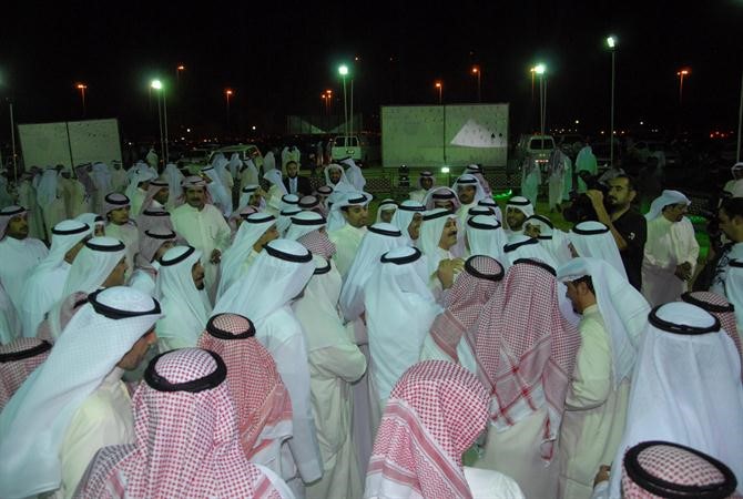 جموع المهنئين يلتفون حول ماجد موسى
﻿