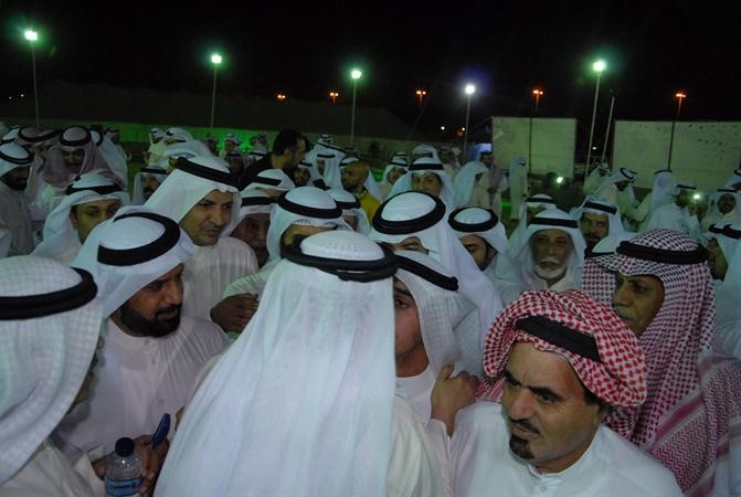 اهالي الرابعة يتجمعون لتهنئة ماجد موسى﻿