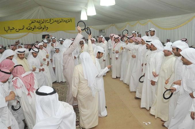 اهالي الدائرة الرابعة يحتفلون بفوز العدواني