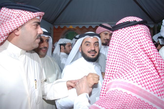 دمحمد الحويلة بين انصاره يتلقى التهاني والتبريكات﻿
