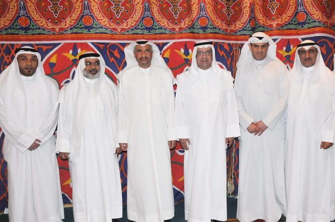 عدد من المشاركين في الغبقة