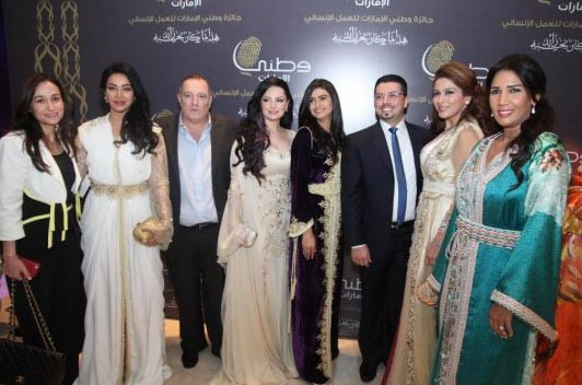 بالصور.. هروب أحلام أغضب وسائل الإعلام في أمسية " بصمة الخير في الإمارات "