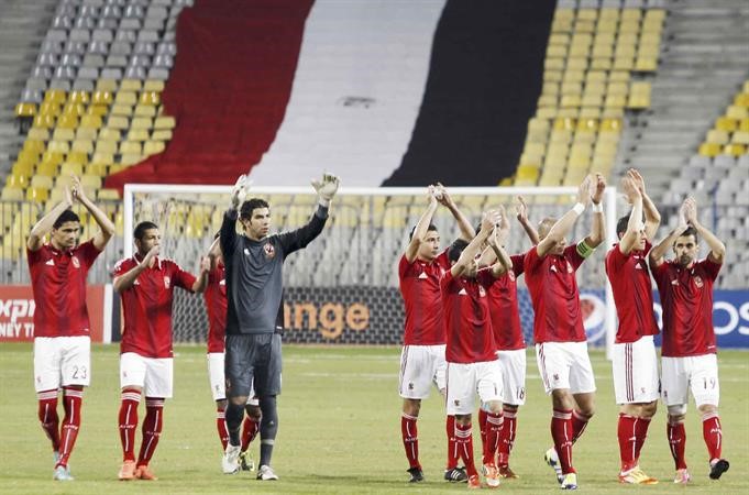 لاعبو الاهلي مدعوون لمواجهة ظروف الصيام امام اورلاندو بايرتس﻿