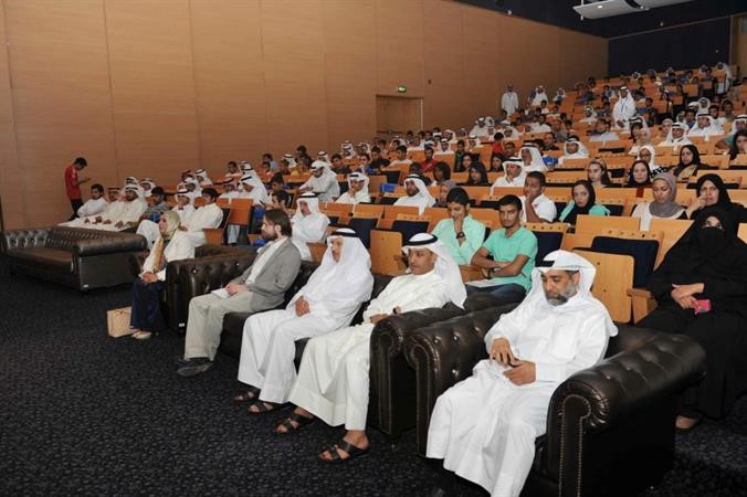 حضور كبير خلال اللقاء التنويري هاني عبدالله﻿