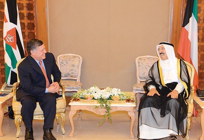 صاحب السمو الامير الشيخ صباح الاحمد لدى استقباله العاهل الاردني الملك عبدالله الثاني