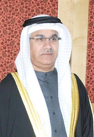 د علي احمد بن شكر﻿