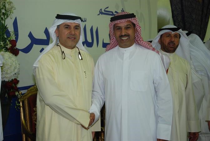 حمود فليطح مهنئا