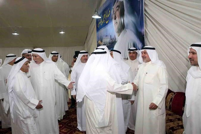  جانب من استقبال عاشور
