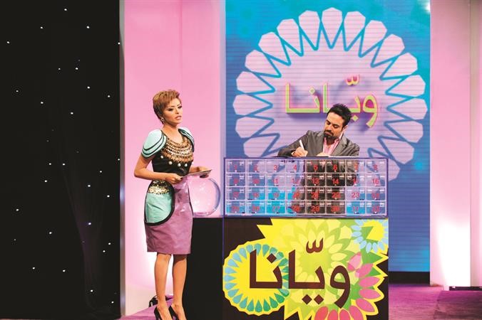  خالد امين ونورة عبدالله في برنامج ويانا فريال حماد