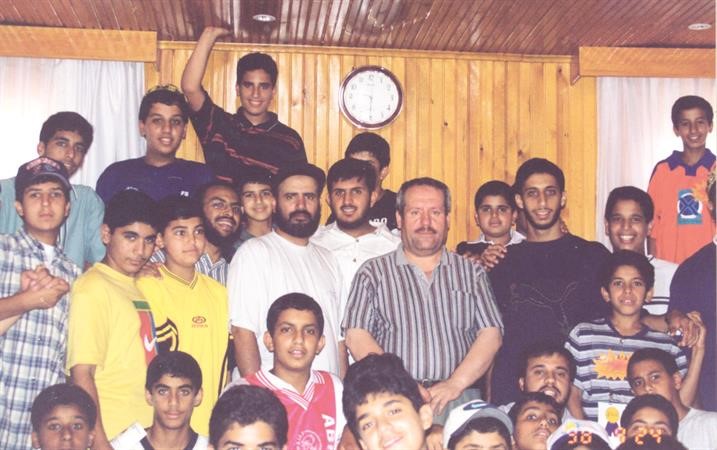 سليمان الرومي يتوسط ابطال النشئ الاسلامي في تركيا﻿