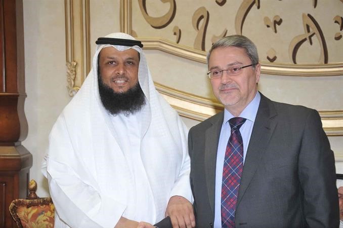 الحمدان مستقبلا السفير العراقي