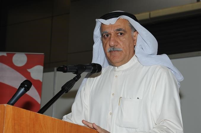 دمنصور جراغ متحدثا