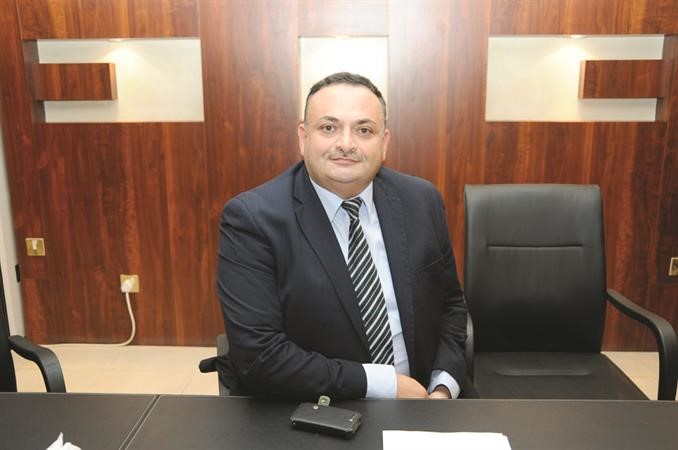 طارق شعشاعة﻿