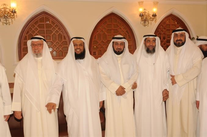 مباركة وتهنئة بالفوز والنجاح﻿