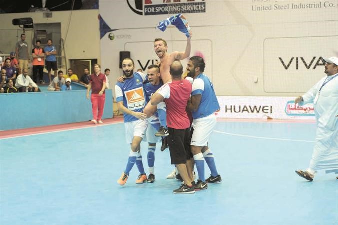 فرحة البلوز بالتاهل