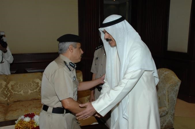 العميد الشيخ مازن الجراح مباركا للخالد ﻿