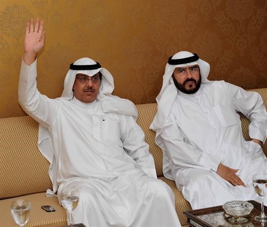 مبارك الخرينج محييا الحضور والى جانبه سعدون حماد ﻿