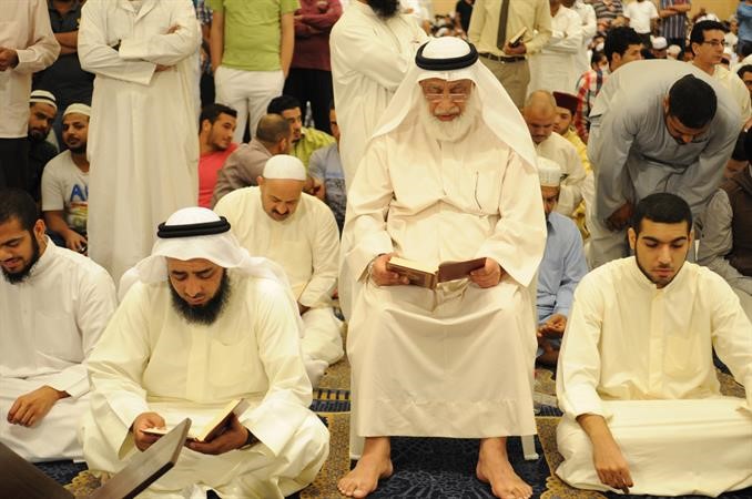 صلوات وقراءة قران وتدبر خلال فترات الاستراحة﻿
