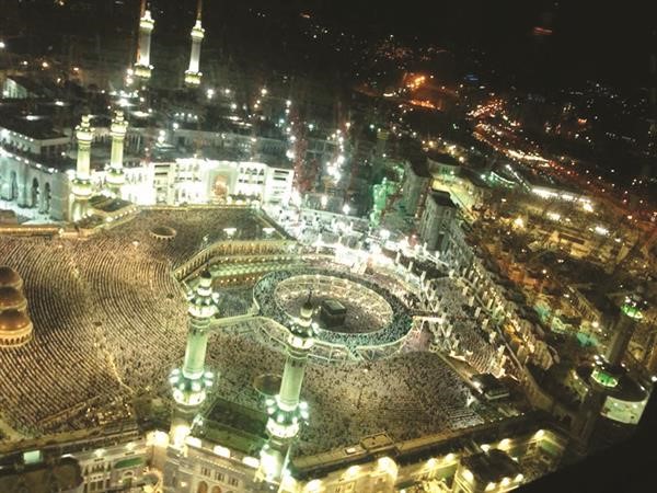 اكثر من مليوني مصل ومعتمر ادوا صلاتيالتراويح والقيام في ليلة السابع والعشرين من شهر رمضان المبارك في الحرمين الشريفين صور خاصة بـالانباء 