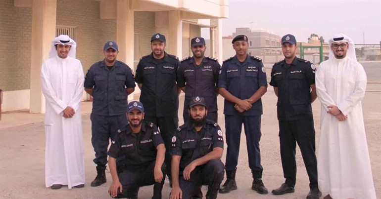  وفد بيتك مع رجال خفر السواحل 