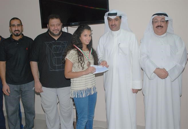  ويكرم الصحاف كافضل لاعبة مشاركة