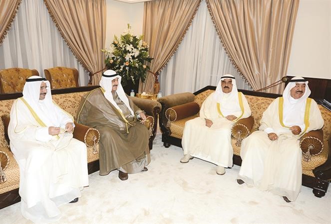 الشيخ جابر العبد الله والشيخ فيصل السعود وسمو الشيخ ناصر المحمد والشيخ شملان العبد العزيز﻿