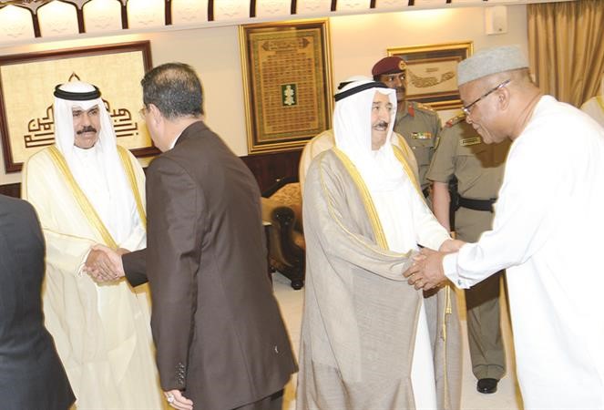 صاحب السمو وسمو ولي العهد في استقبال المهنئين﻿