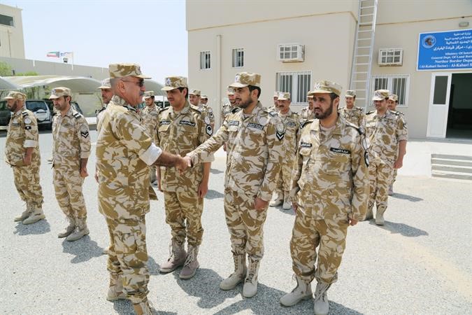  قام بجولة شملت مراكز حدودية﻿