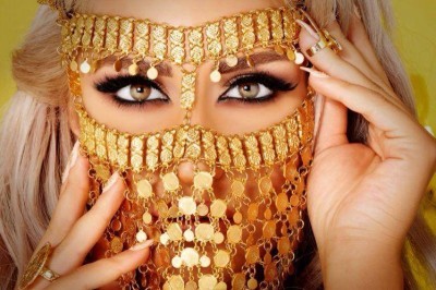بالصور ... ممثلة سورية شبيهة مايا دياب الجديدة