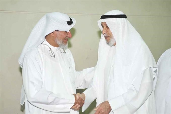 د خالد المذكور مهنئا