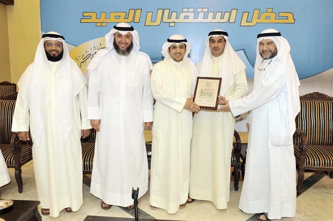 جانب من التكريم على هامش حفل الاستقبال