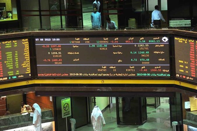 انخفاض سيولة السوق خلال شهر يوليو بنحو 387