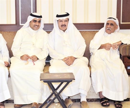 عبدالله الانصاري ومحمد البسام وفيصل الانصاري
