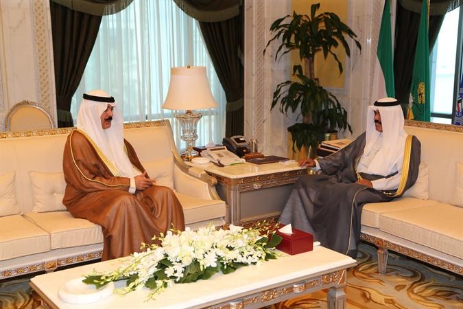 سمو نائب الامير مستقبلا الشيخ محمد الخالد 