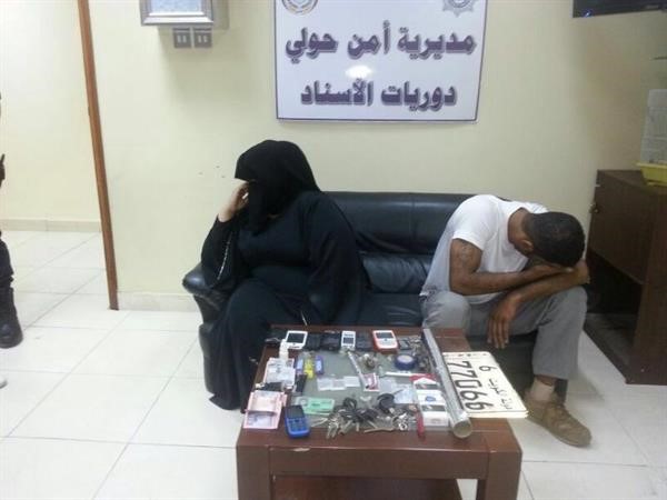 السيدة ومرافقها في مديرية امن حولي