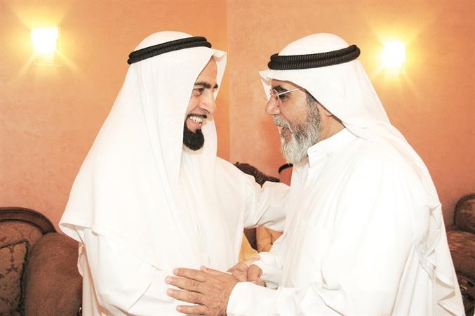 علي العلي مباركا﻿