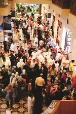 جانب من زوار المركز العلمي في عيد الفطر﻿