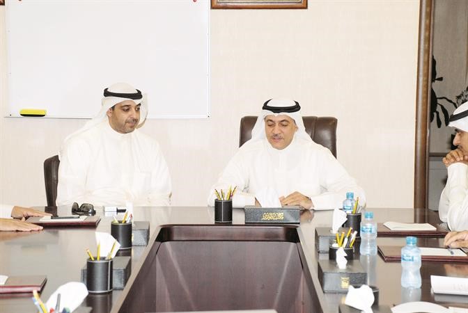 الوزيران العبدالله والاذينة خلال الاجتماع 