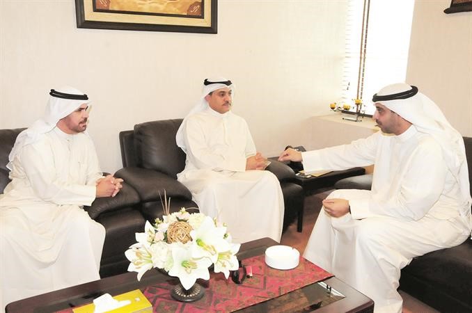الوزيران العبدالله والاذينة مع محمد العتيبي