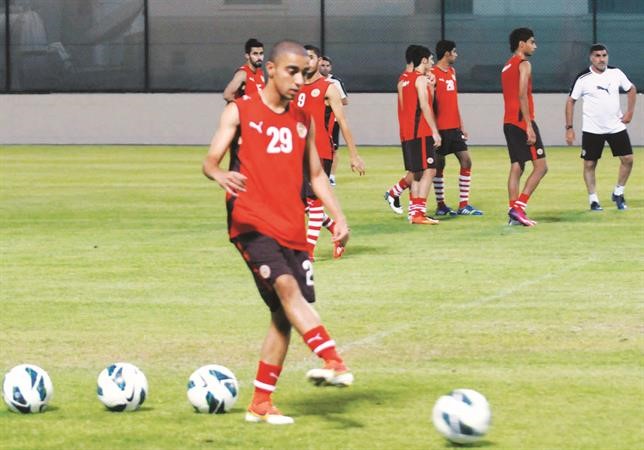 البحرين استعد جيدا لمواجهة الامارات الليلة 