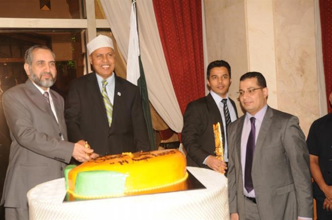 قطع قالب من الحلوى