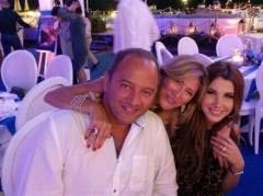 نانسي عجرم تنشر صورة عائلية مؤثرة وتعلّق عليها